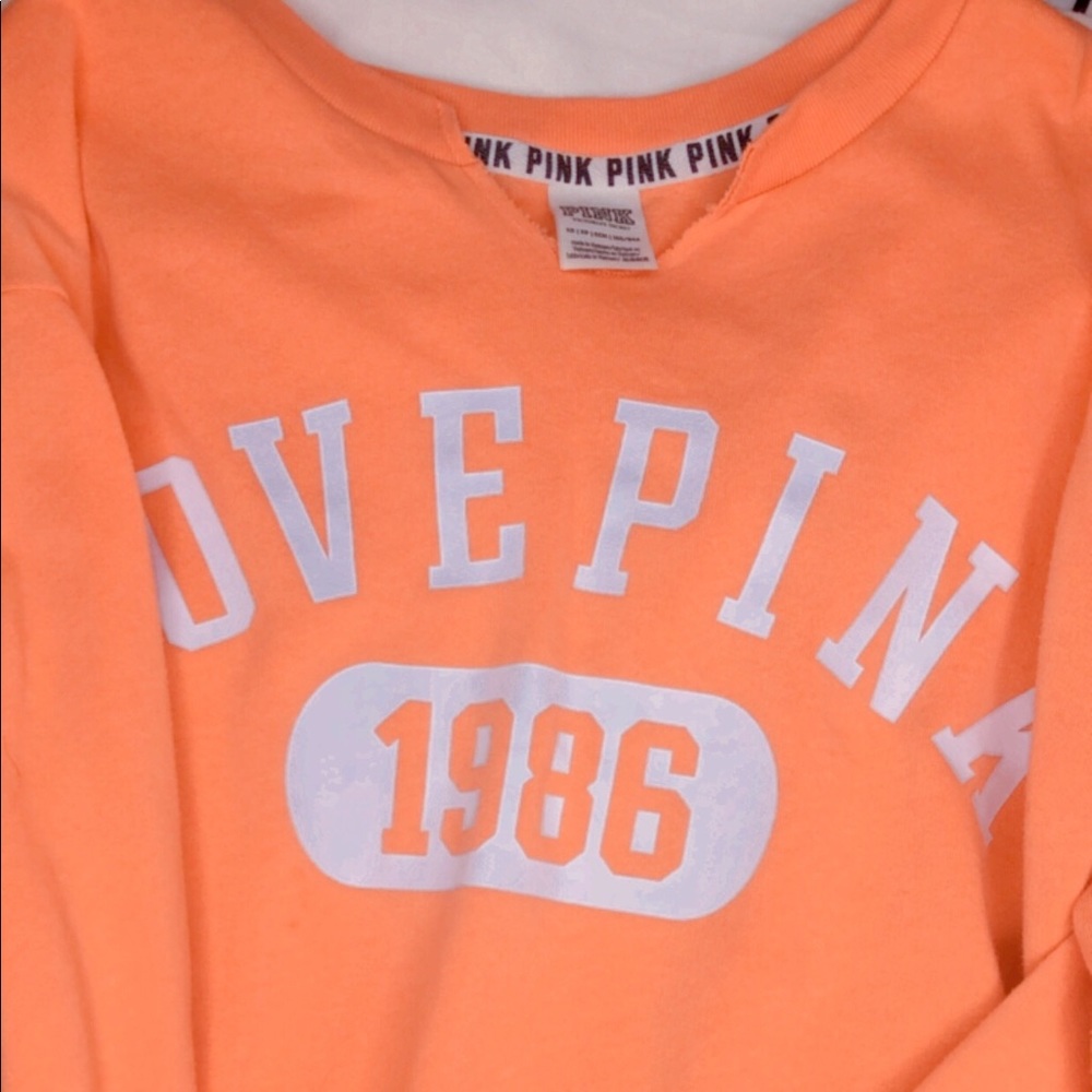 Sweater from pink